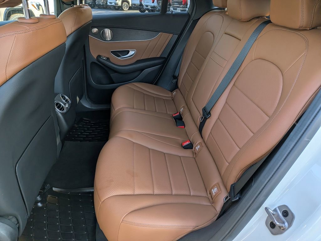 Used 2023 Mercedes-Benz GLC 300 4MATIC Coupe image 13
