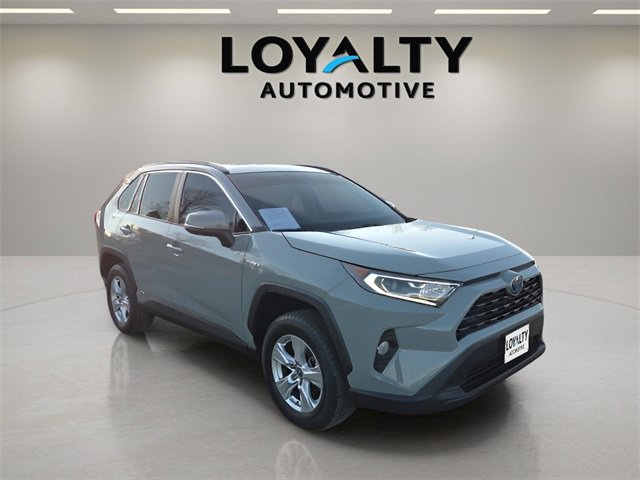 Used 2019 Toyota RAV4 XLE image 7