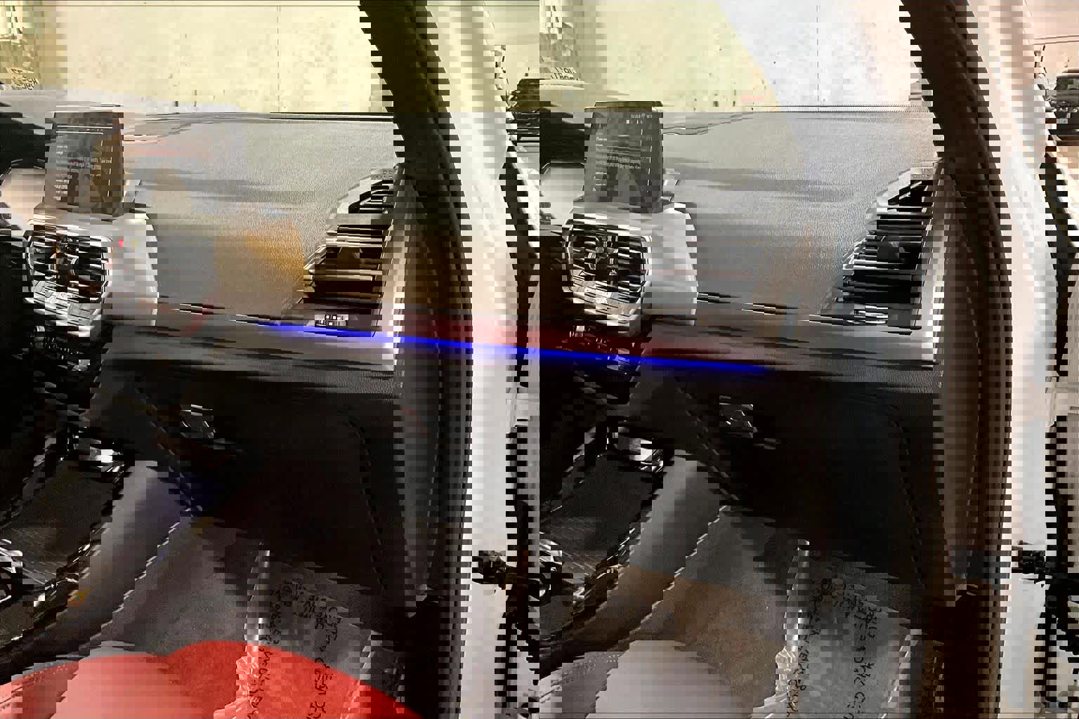 Used 2024 BMW X3 xDrive30i w/ Convenience Package image 19