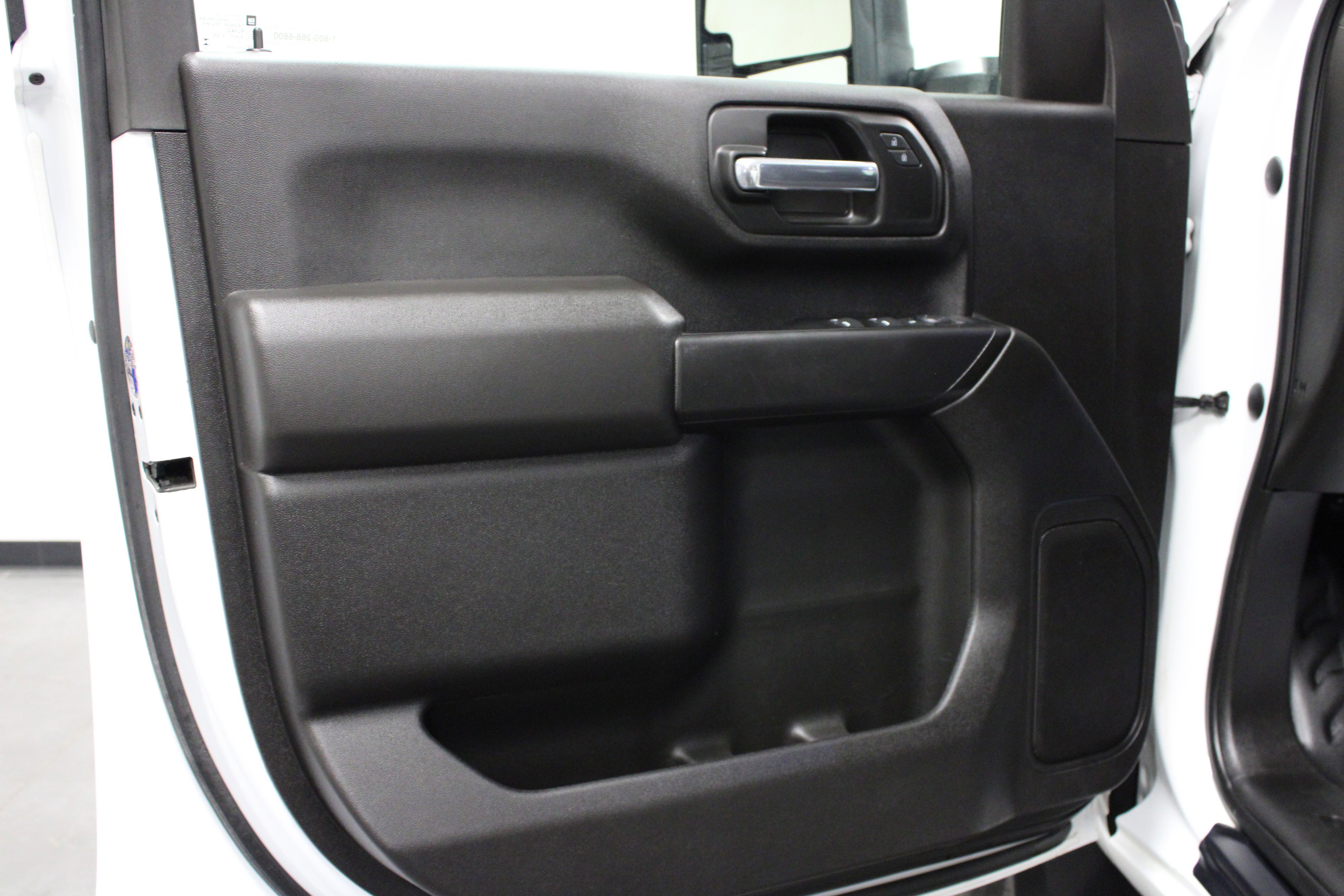 Used 2024 Chevrolet Silverado 2500 W/T image 11