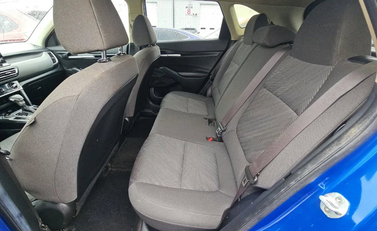 Used 2021 Kia Seltos LX AWD/4WD image 6