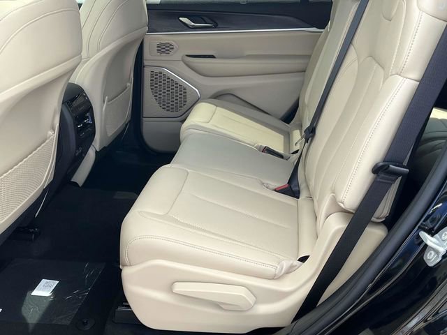 New 2025 Jeep Grand Cherokee L Limited w/ Luxury Tech Group II image 13