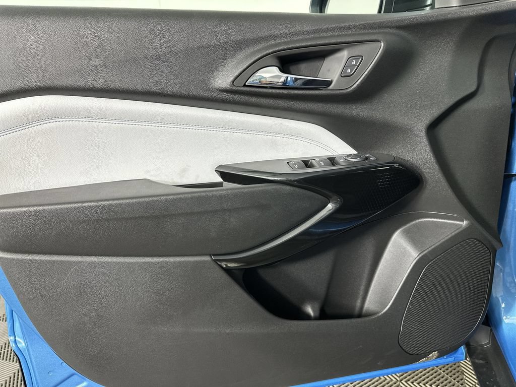 New 2026 Chevrolet Trax LT FWD image 23