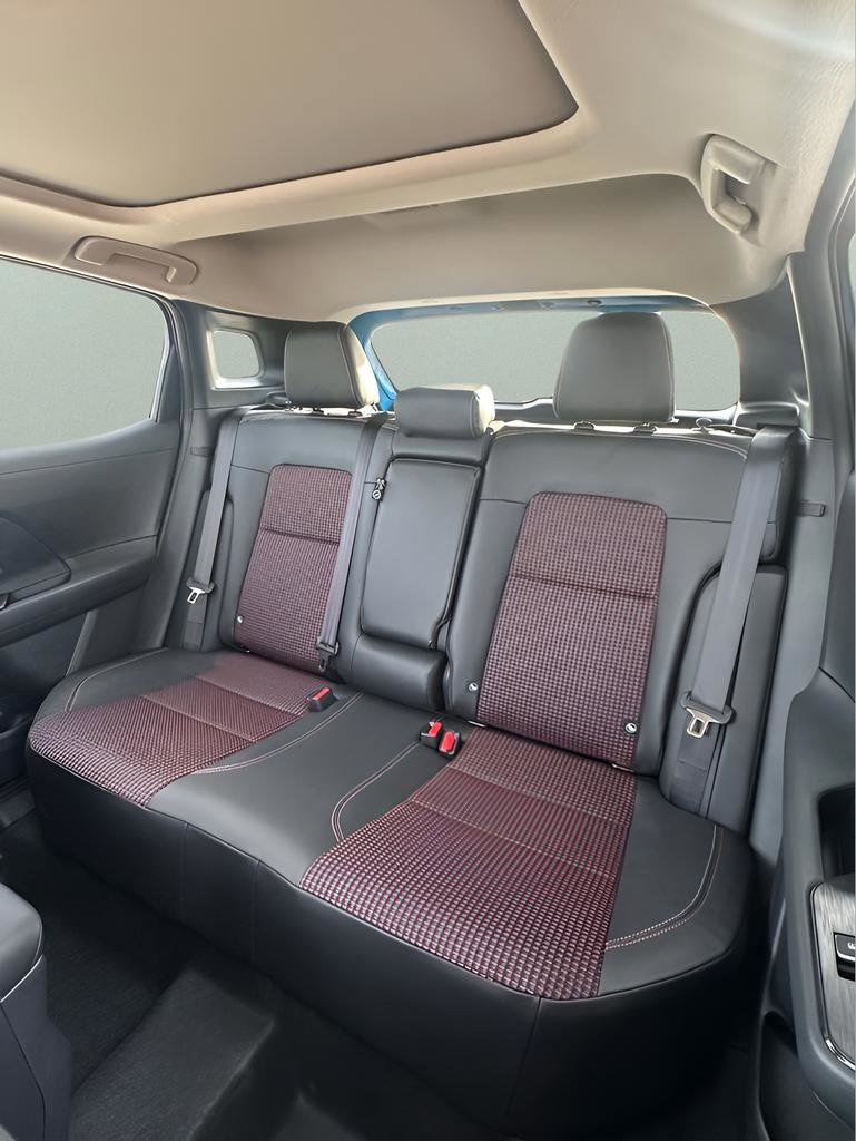 New 2026 Nissan Kicks SR w/ SR Premium Package AWD/4WD image 19