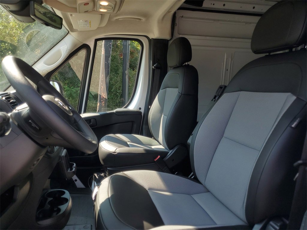 Used 2025 RAM ProMaster 3500 w/ Safety Group image 11