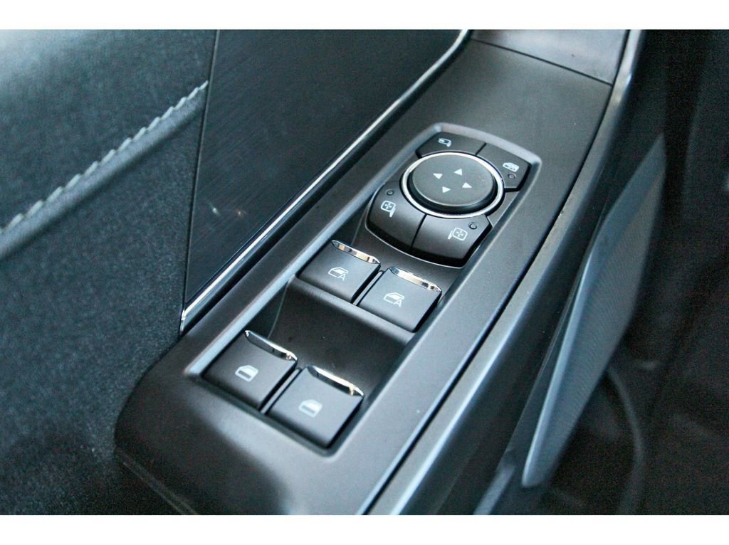 Used 2024 Ford F150 Lariat w/ Equipment Group 502A High image 20