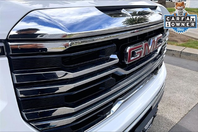 Used 2025 GMC Sierra 1500 SLT AWD/4WD image 29
