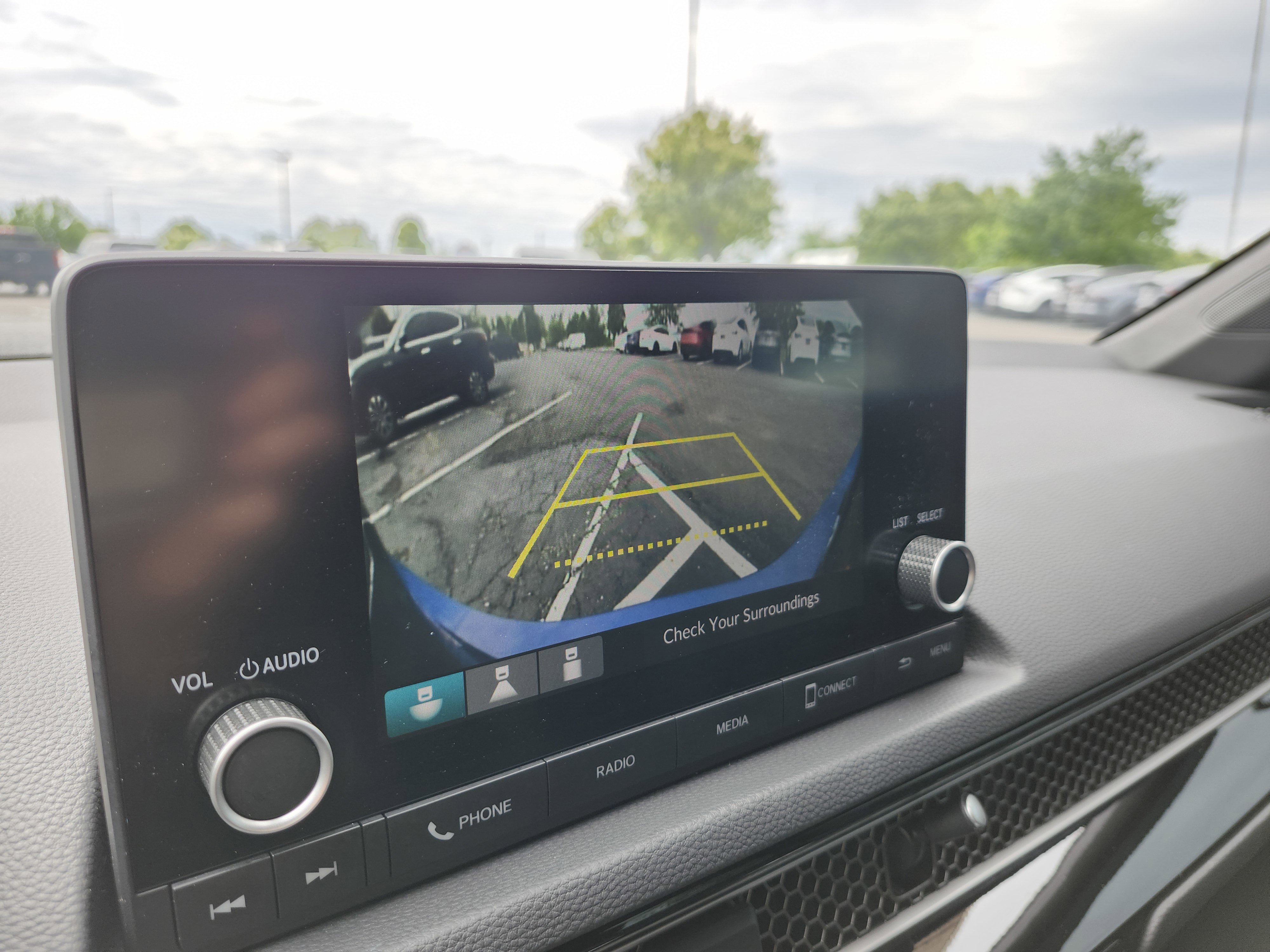 Used 2022 Honda Civic Sport image 2