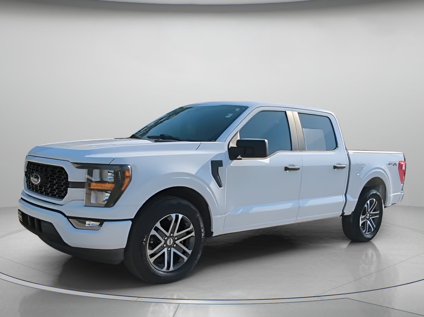 Used 2023 Ford F150 XL w/ STX Appearance Package RWD image 13