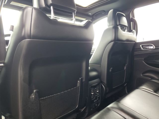 Used 2019 Jeep Grand Cherokee Limited w/ Trailer Tow Group IV image 35