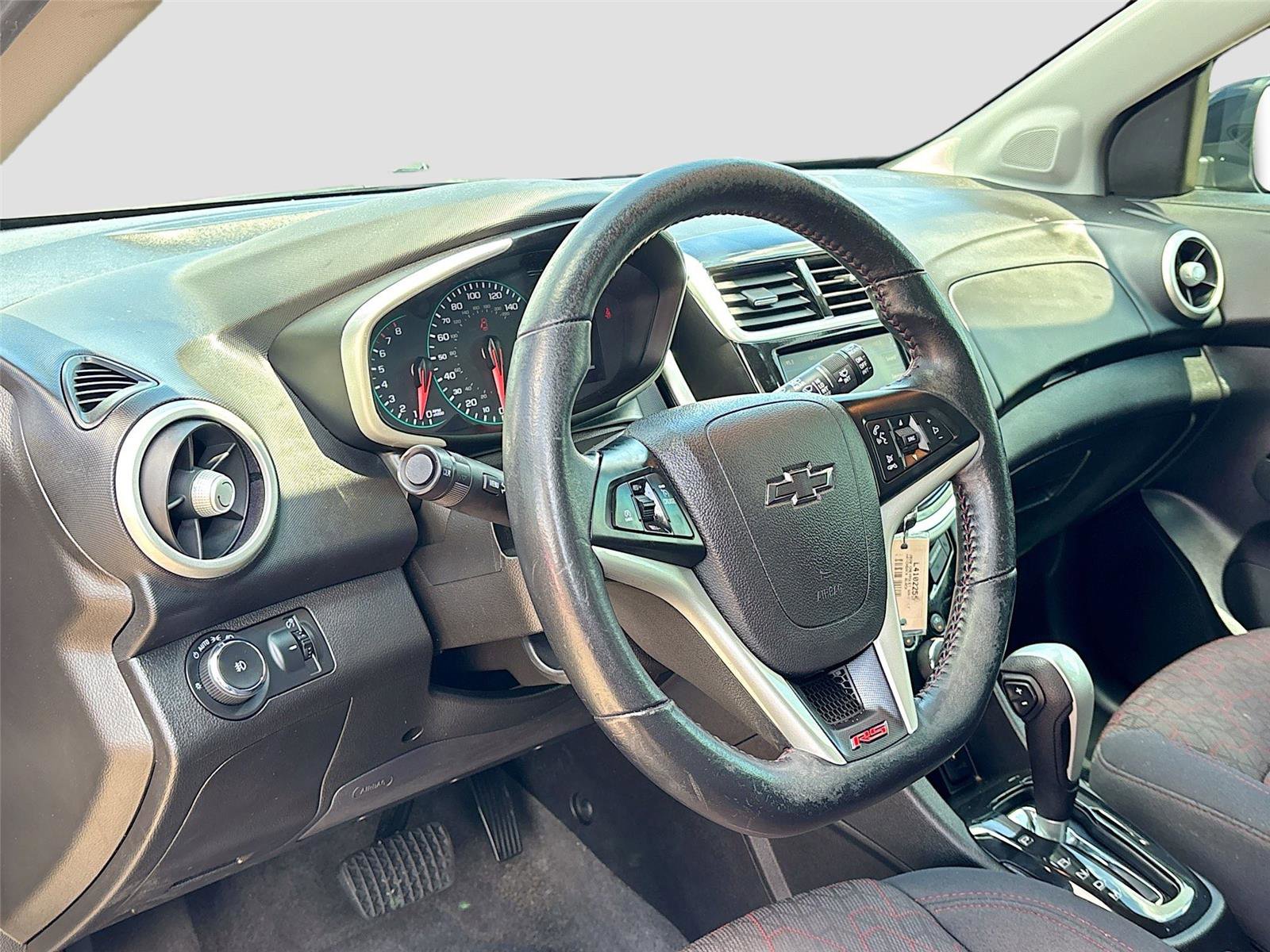 Used 2020 Chevrolet Sonic LT FWD image 9