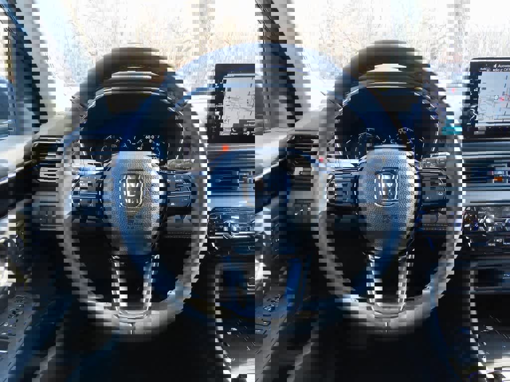 New 2025 Honda Pilot Touring image 20