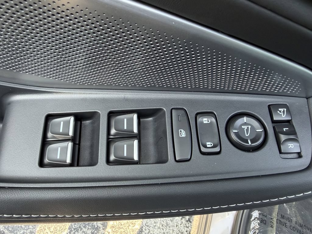 New 2026 Acura MDX w/ Technology Package FWD image 19