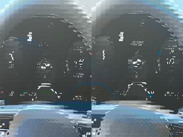 Used 2025 Hyundai Ioniq 5 SE image 16