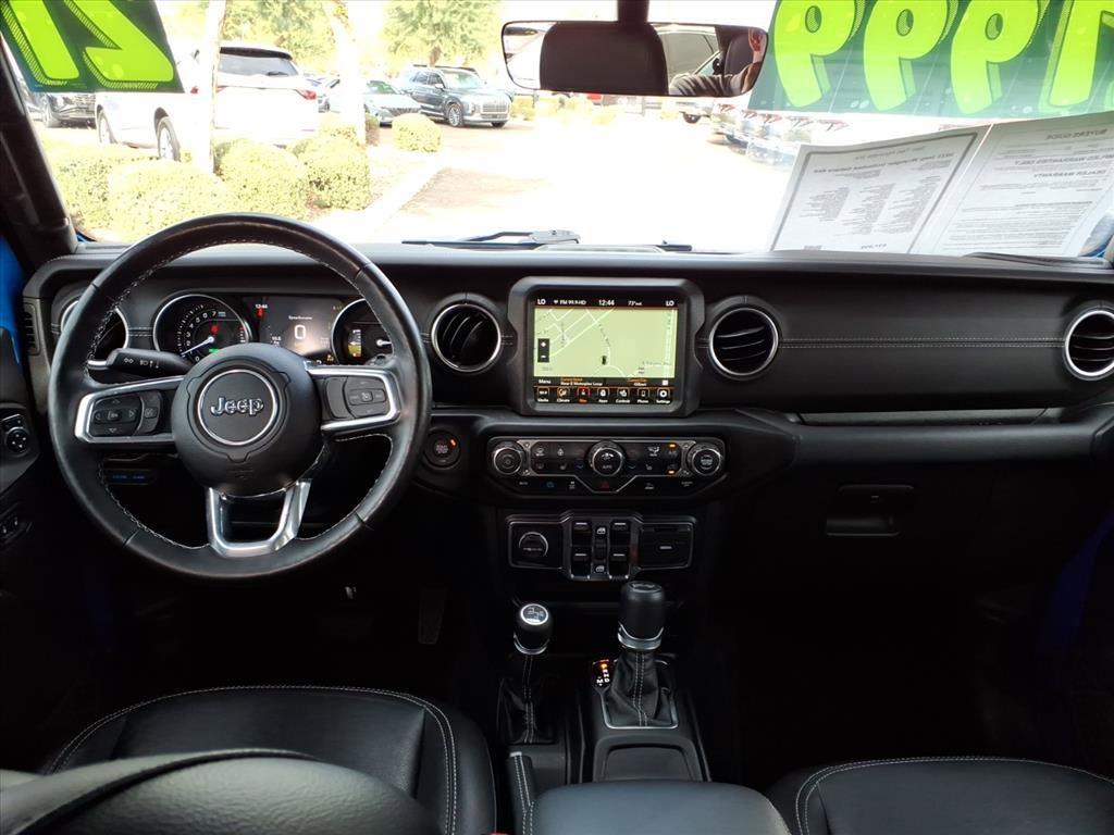 Used 2021 Jeep Wrangler Unlimited Sahara w/ Cold Weather Group image 16