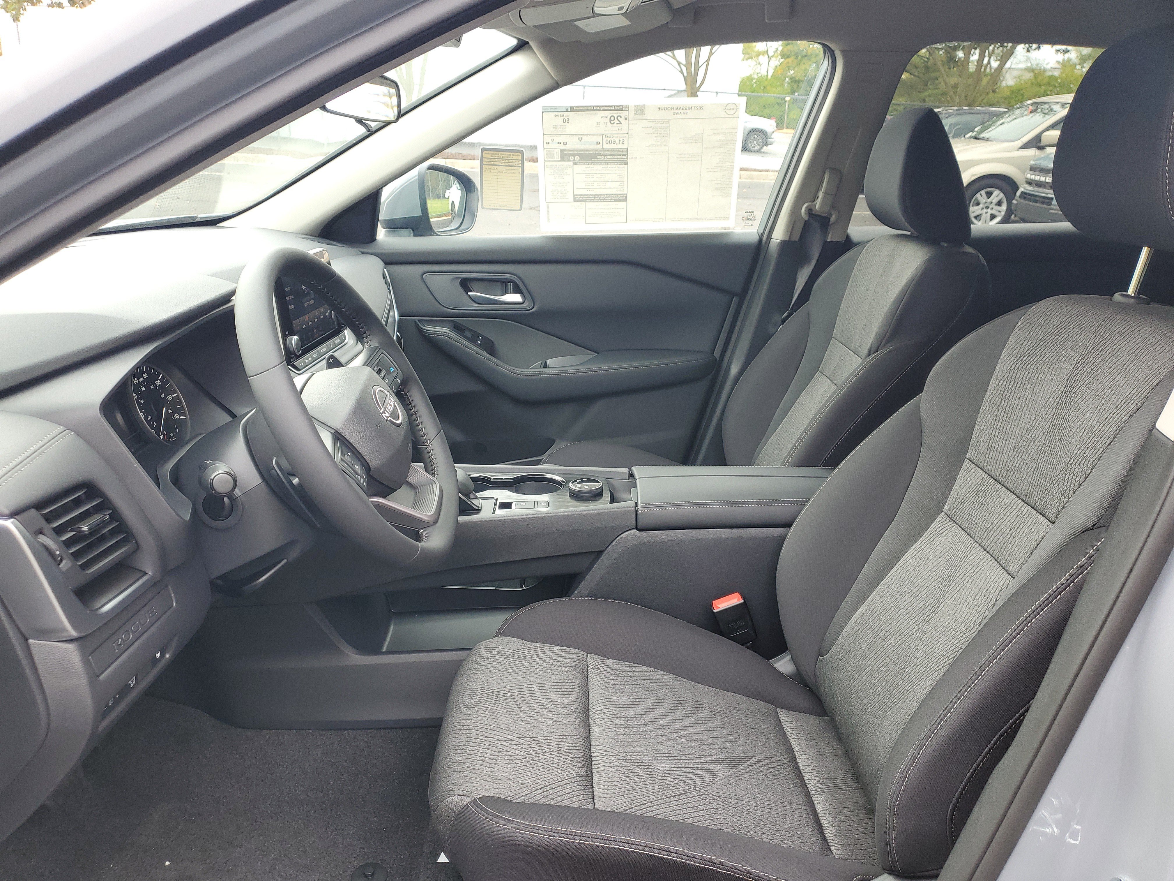 New 2027 Nissan Rogue SV w/ Cold Weather Package AWD/4WD image 5
