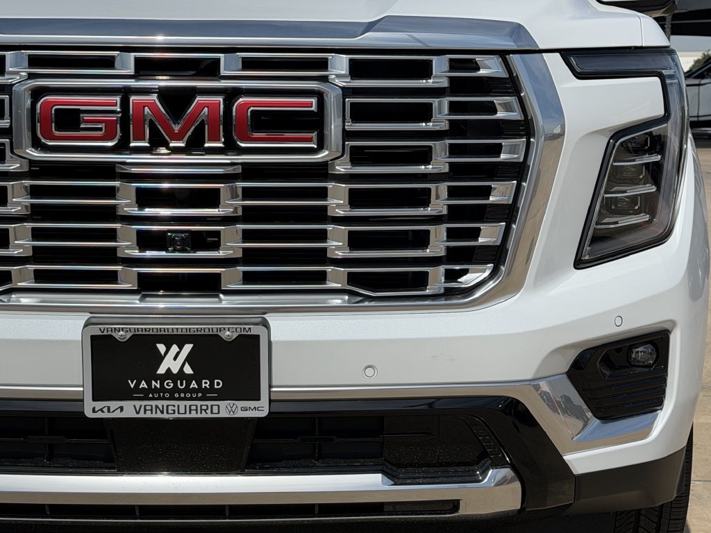 New 2027 GMC Yukon Denali w/ Denali Reserve Package AWD/4WD image 8