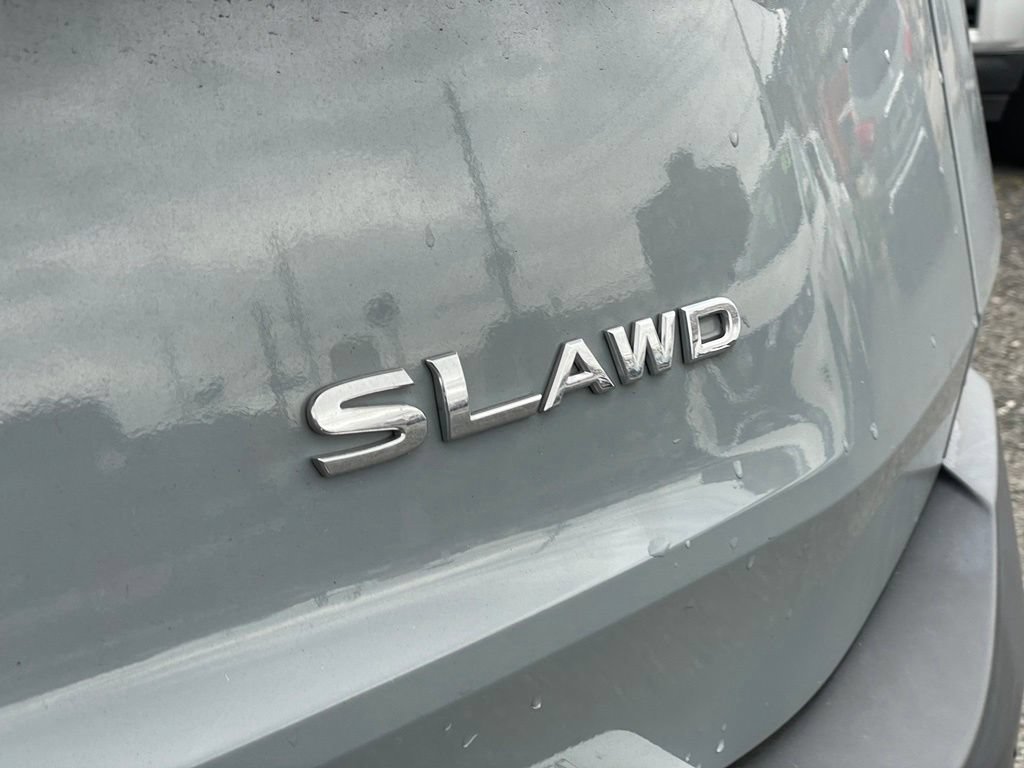 Certified 2023 Nissan Rogue SL AWD/4WD image 24