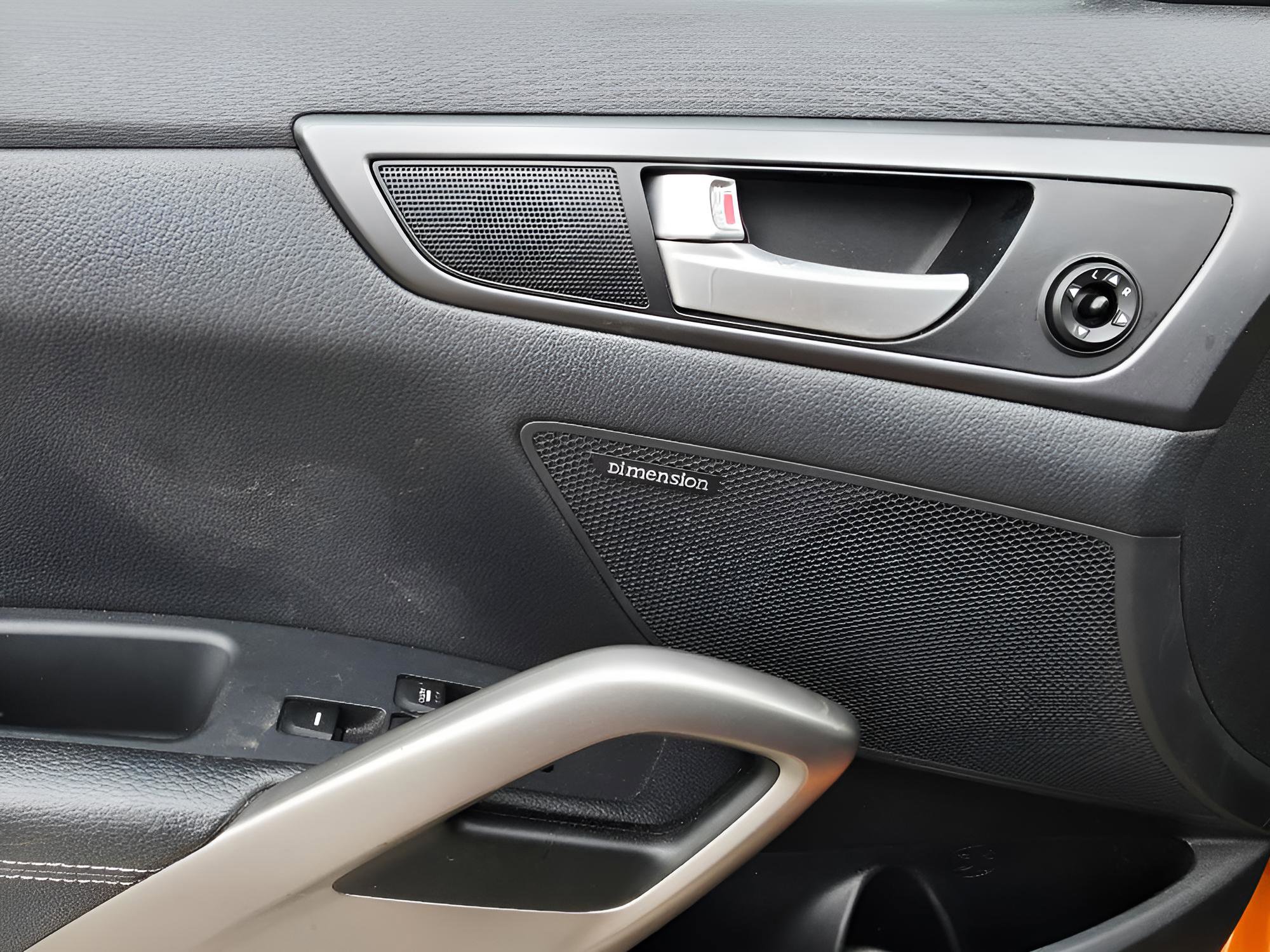 Used 2013 Hyundai Veloster Turbo FWD image 20