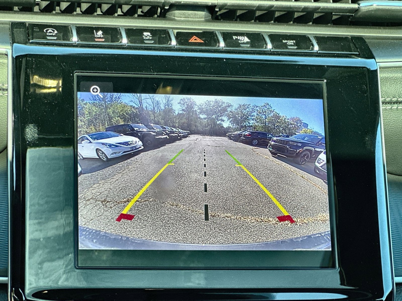 New 2025 Jeep Grand Cherokee Laredo X w/ Luxury Tech Group I image 19