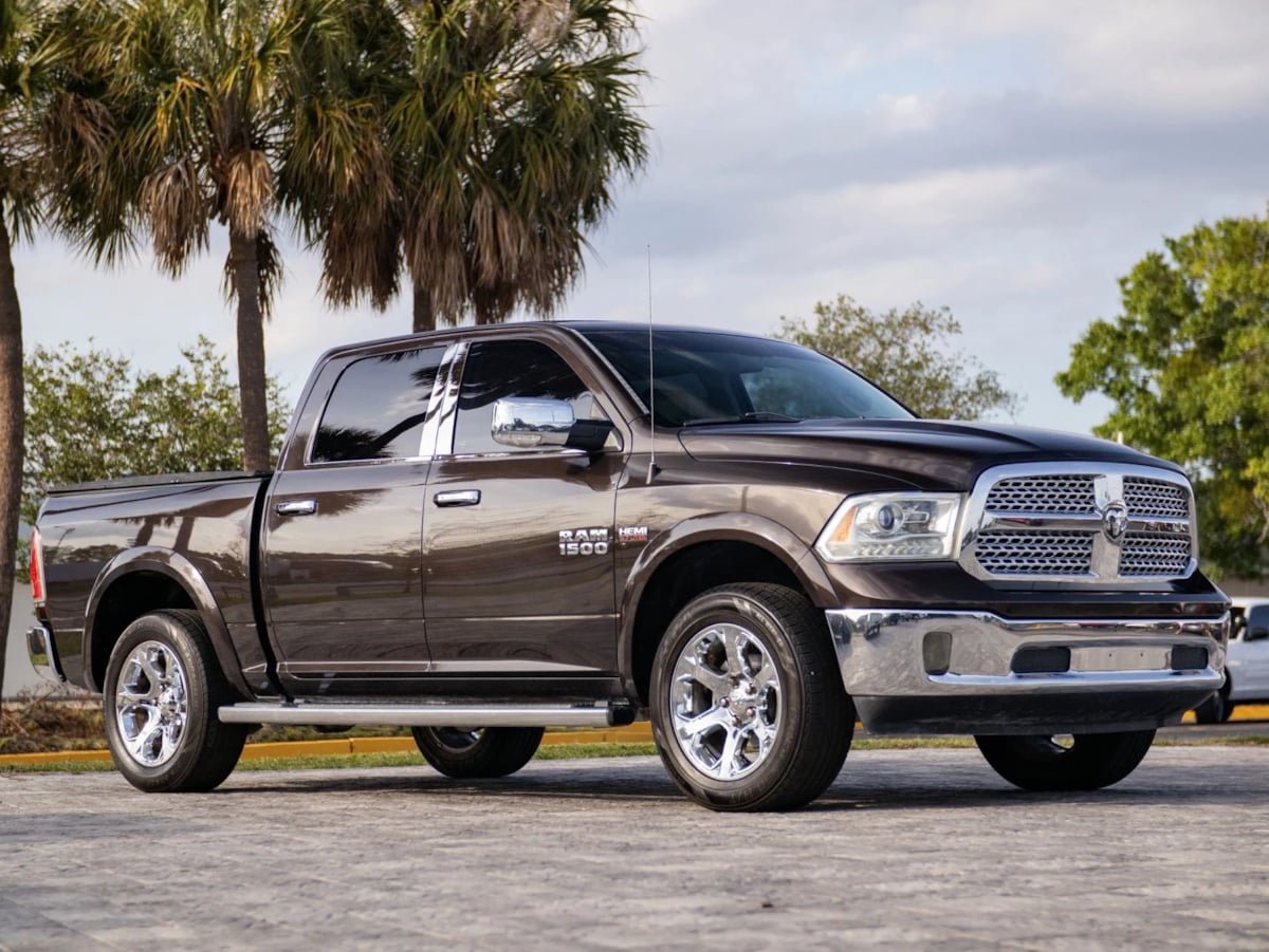 Used 2016 RAM 1500 Laramie w/ Convenience Group RWD image 2