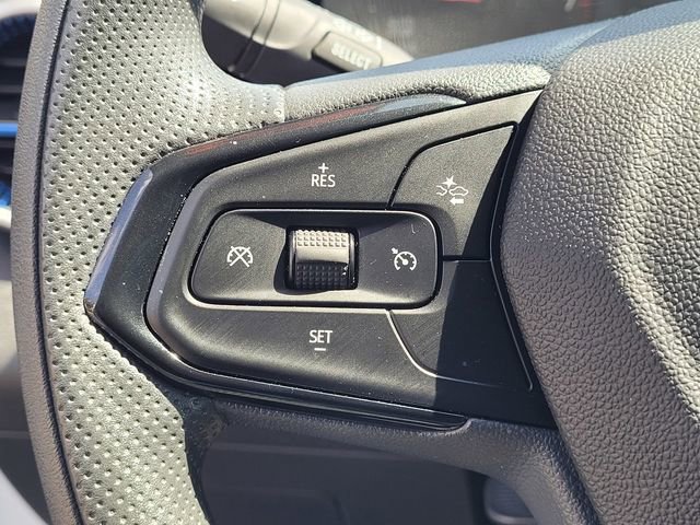 Used 2025 Chevrolet Trax LS image 13