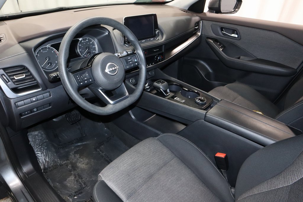 Certified 2023 Nissan Rogue SV image 27