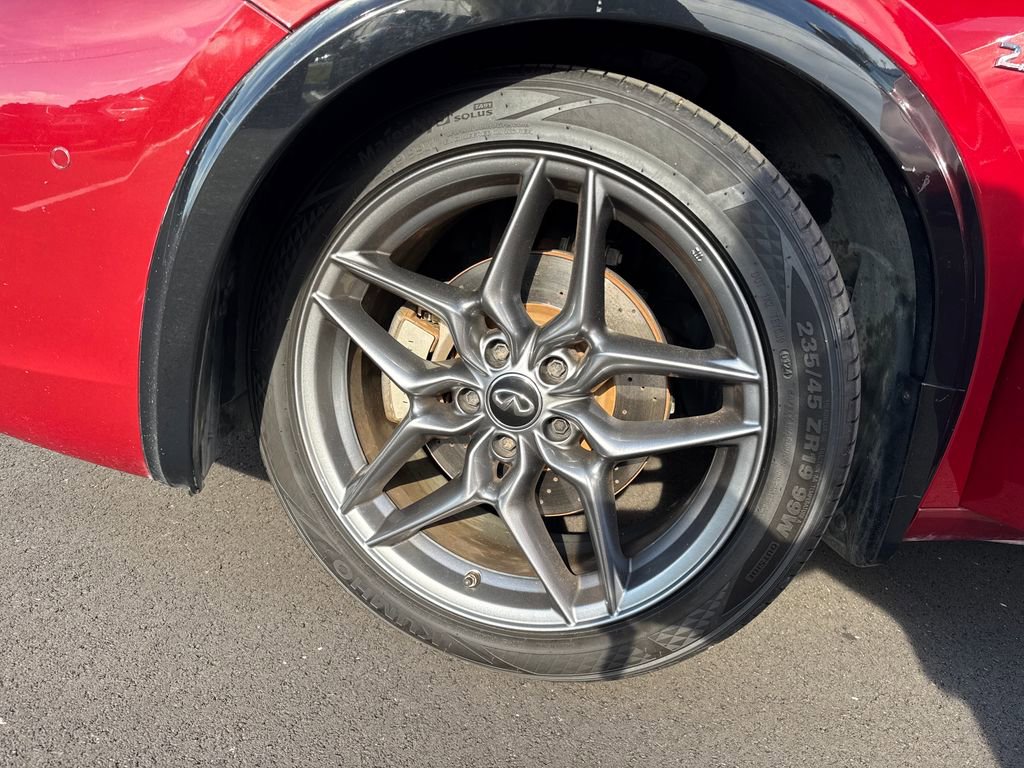 Used 2018 INFINITI QX30 Sport w/ Sport Leather Package image 27