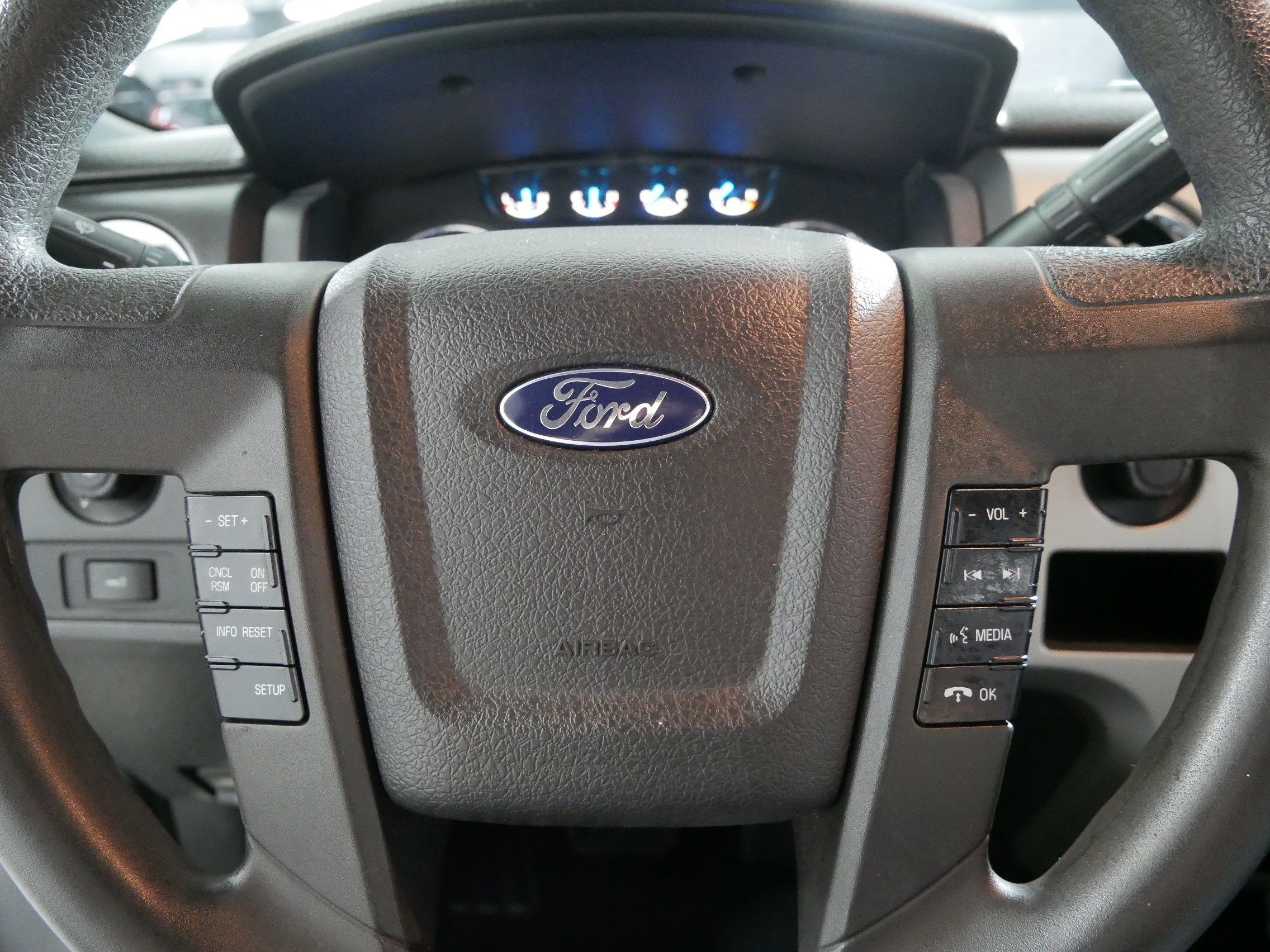 Used 2014 Ford F150 XLT image 25