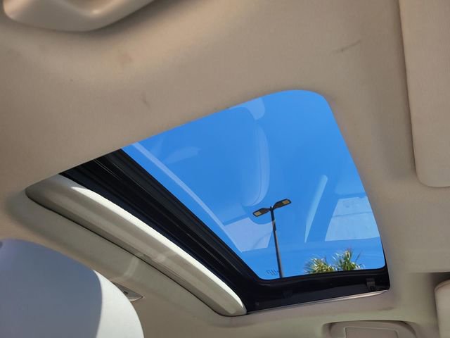 Used 2017 Honda HR-V EX image 9