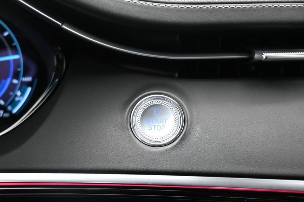 Used 2025 Genesis Electrified GV70 w/ Prestige Package AWD/4WD image 19