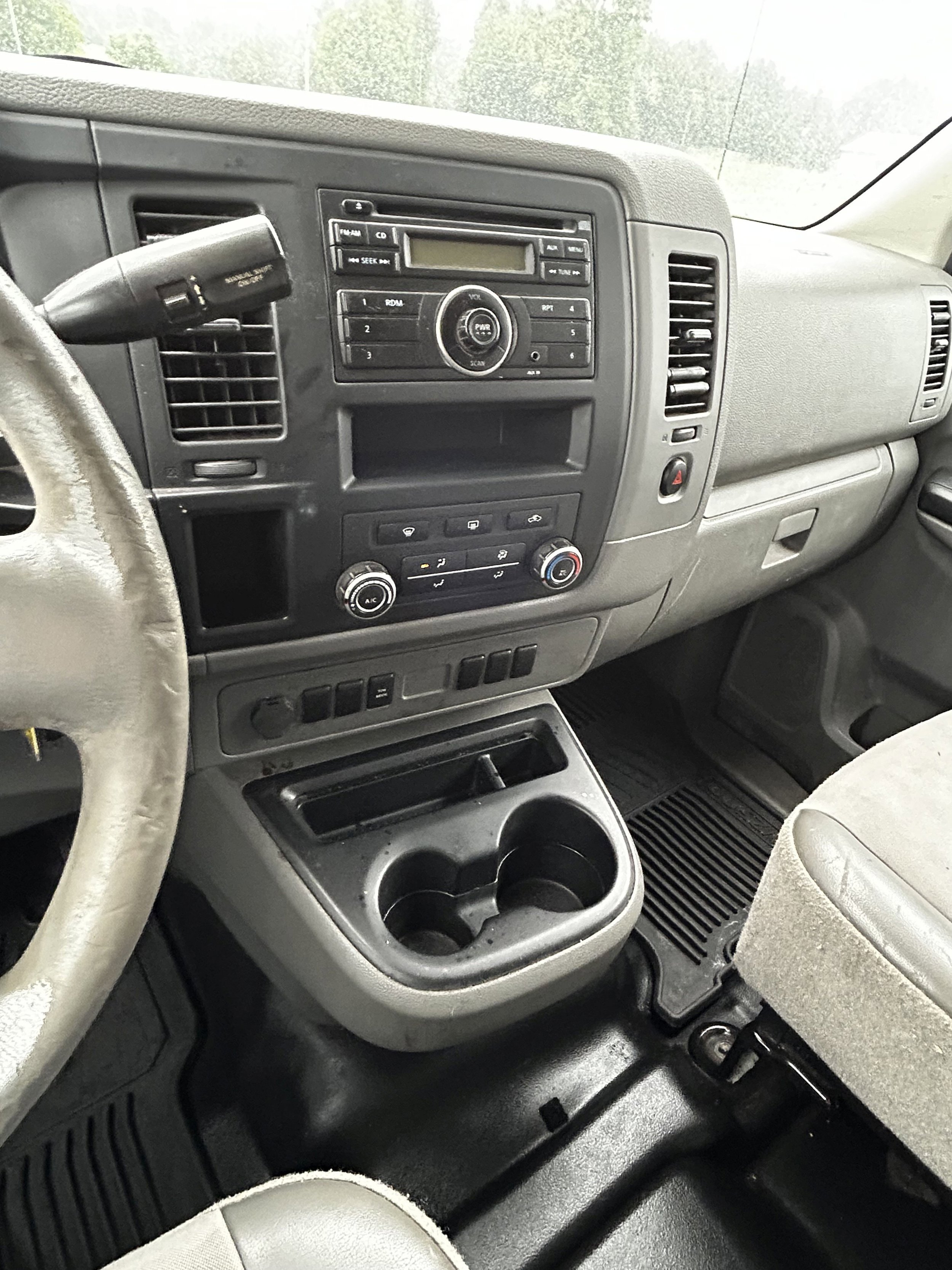 Used 2014 Nissan NV 2500 S w/ Power Basic Package RWD image 7
