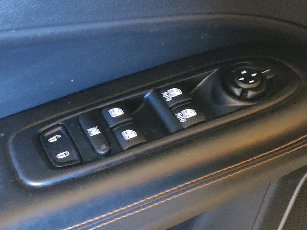 Used 2018 Jeep Compass Limited w/ Navigation Group image 27