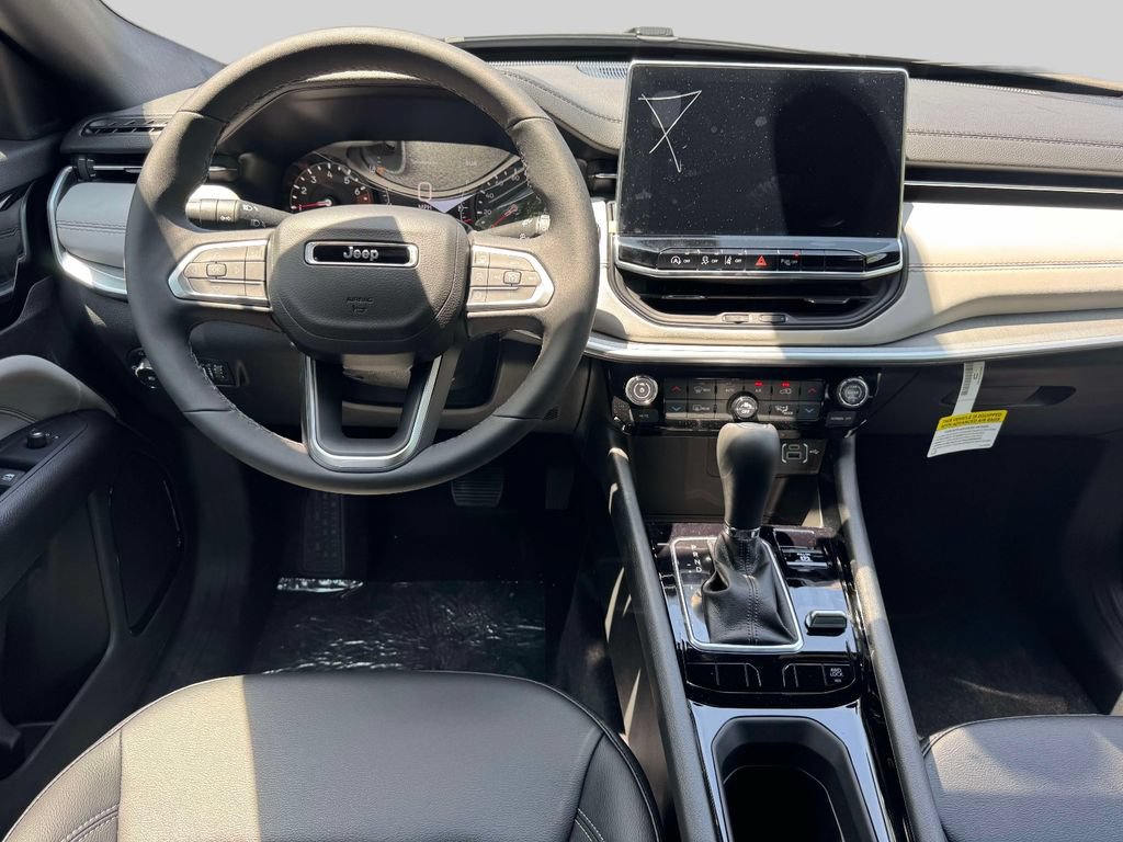 New 2026 Jeep Compass Limited AWD/4WD image 16