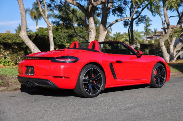 Used 2019 Porsche 718 Boxster S RWD image 10