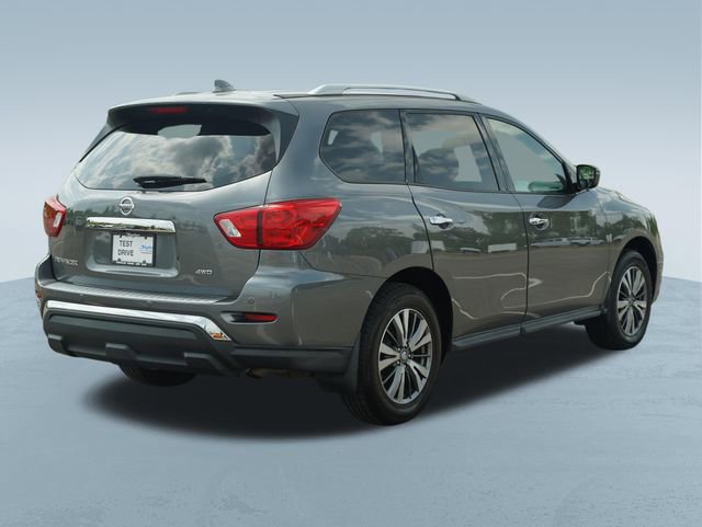 Used 2020 Nissan Pathfinder S AWD/4WD image 8