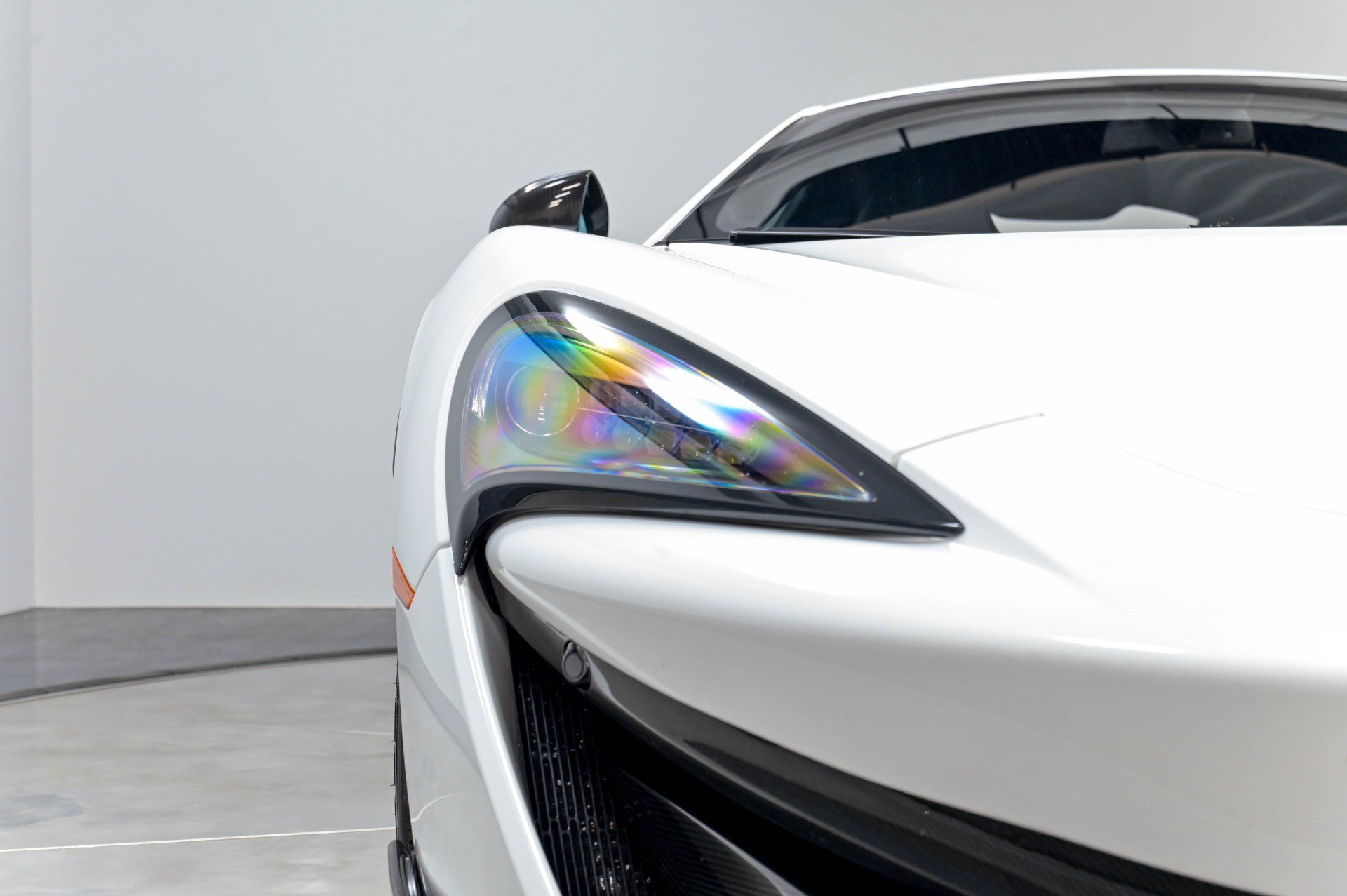 Used 2019 McLaren 600LT RWD image 45