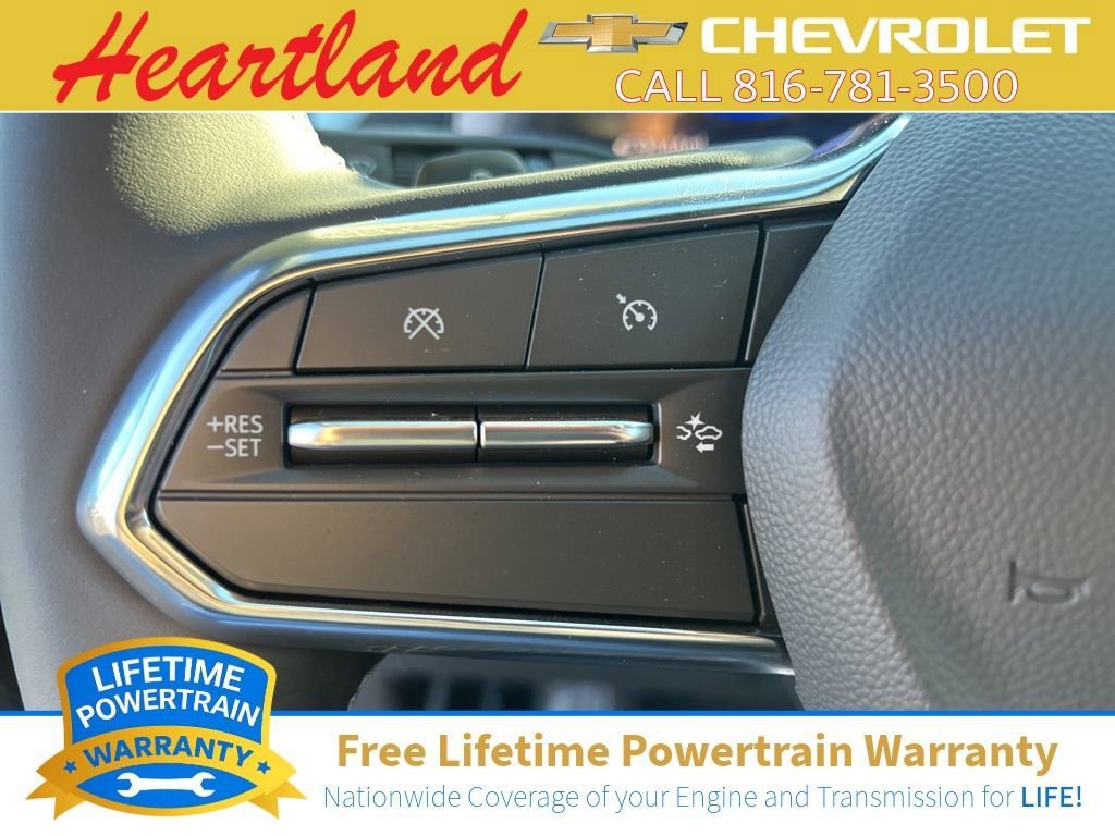 New 2026 Chevrolet Equinox EV LT w/ LPO, Blackout Package FWD image 23