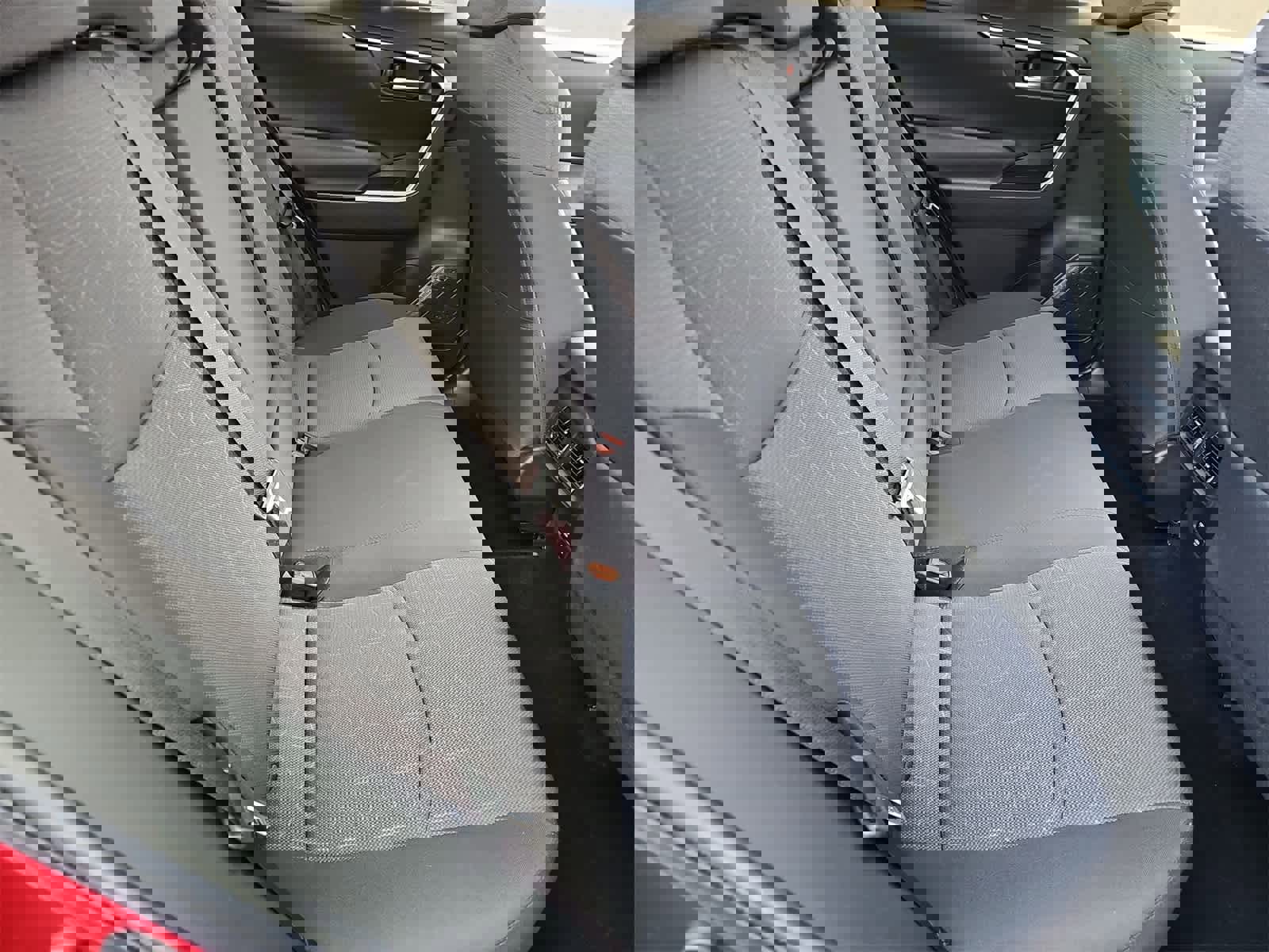 Used 2019 Toyota RAV4 XLE image 17