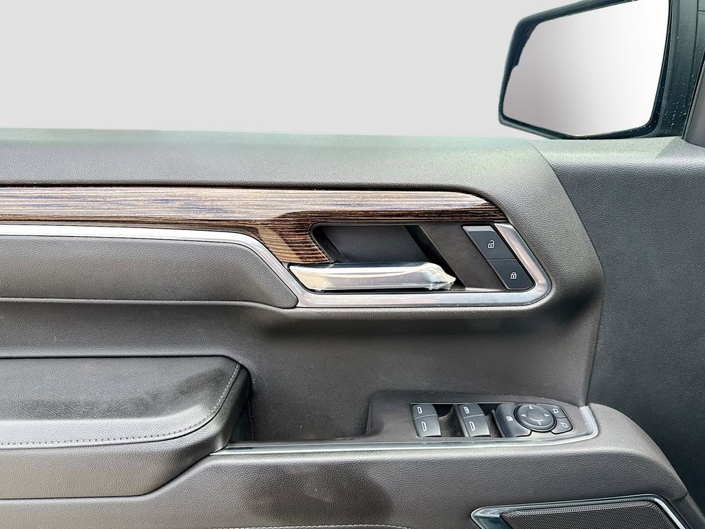 Used 2024 GMC Sierra 1500 Elevation AWD/4WD image 9