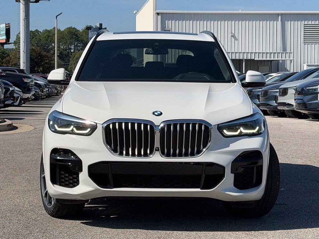 Used 2023 BMW X5 sDrive40i w/ M Sport Package RWD image 2