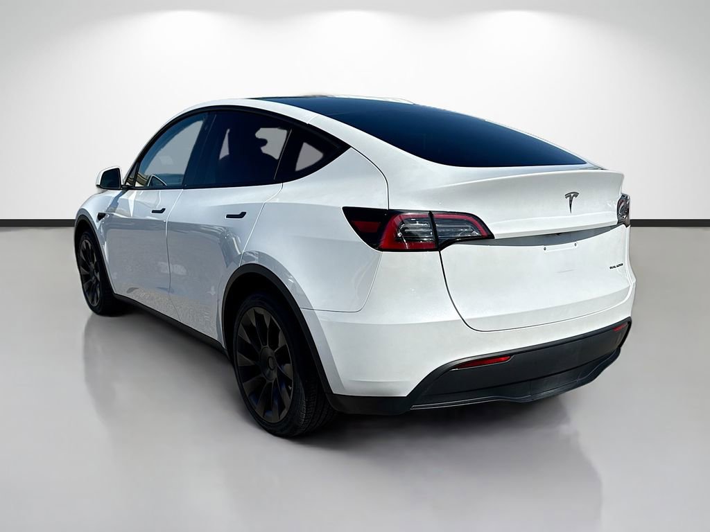 Used 2023 Tesla Model Y Long Range image 5