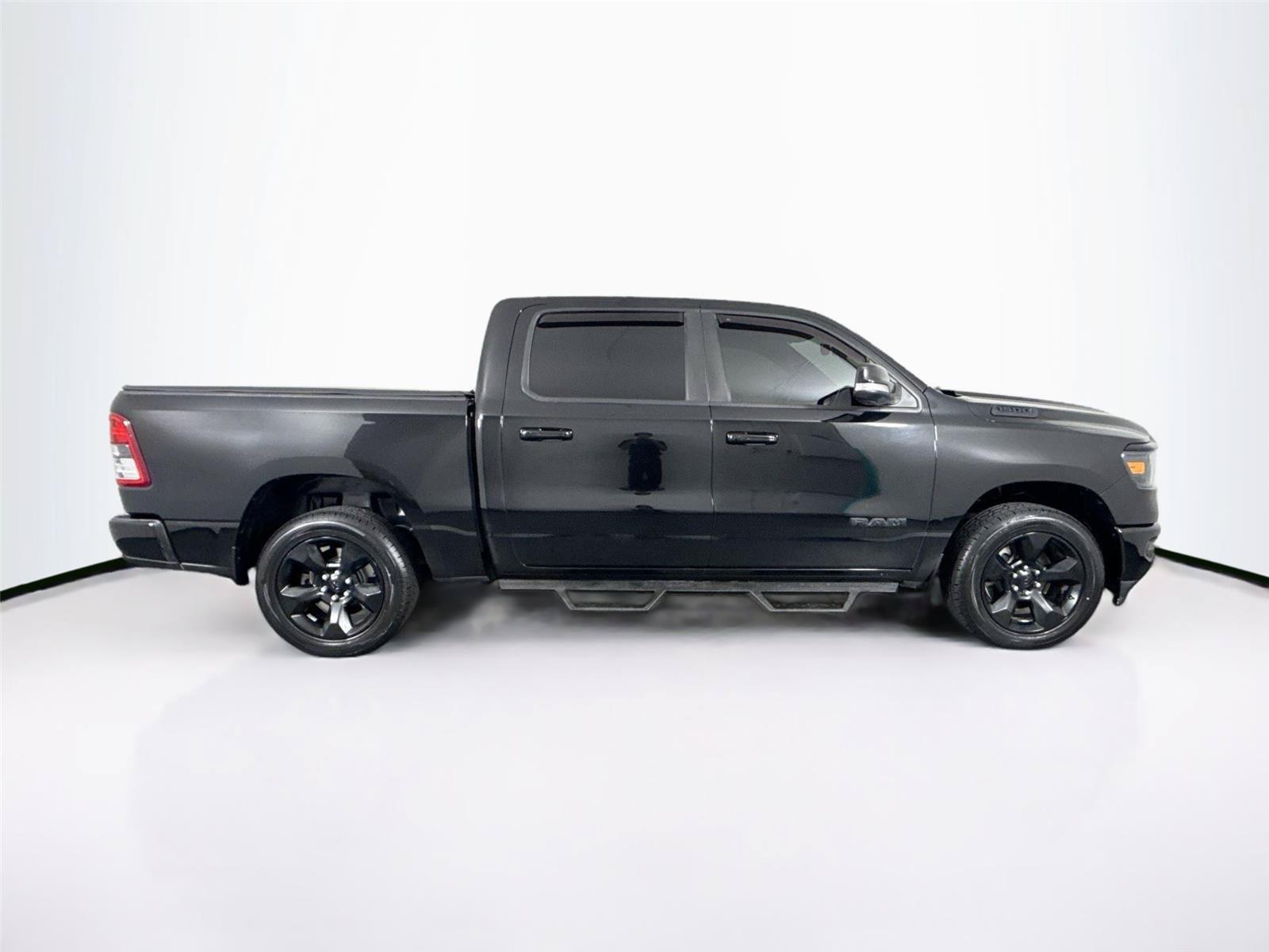 Used 2019 RAM 1500 Big Horn AWD/4WD image 10