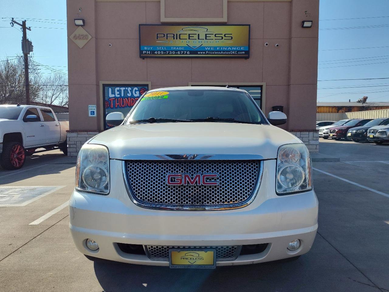 Used 2011 GMC Yukon Denali image 13