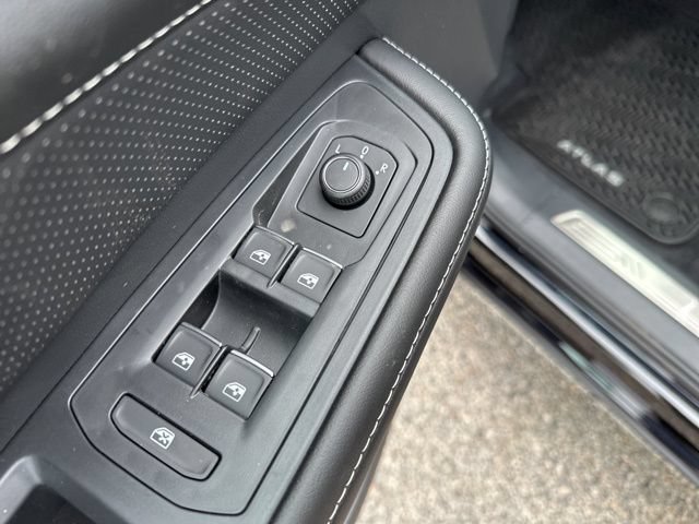 New 2026 Volkswagen Atlas SE AWD/4WD image 12