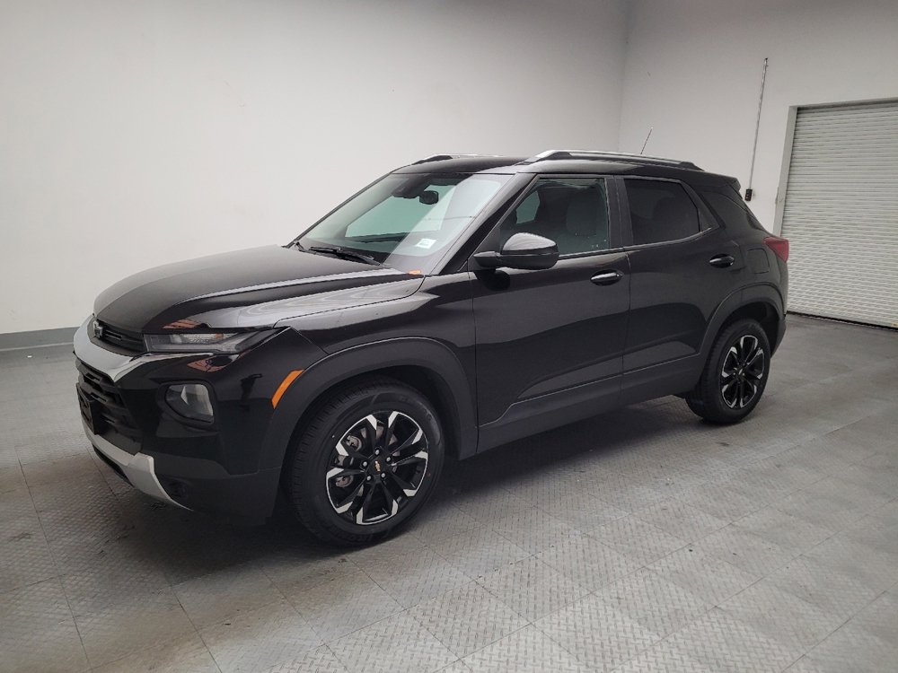 Used 2021 Chevrolet TrailBlazer LT w/ Convenience Package image 2