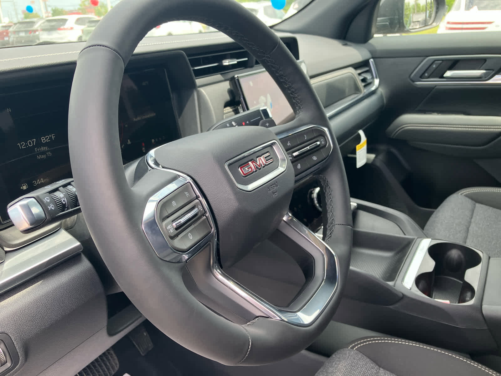 New 2026 GMC Terrain Elevation FWD image 9