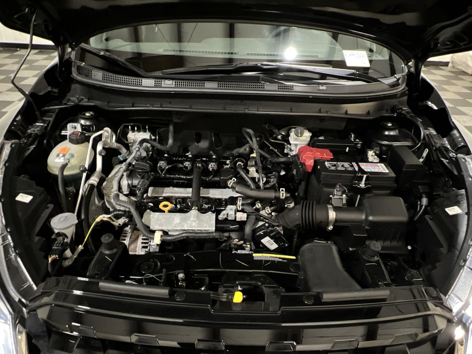 Used 2023 Nissan Kicks SR FWD image 35