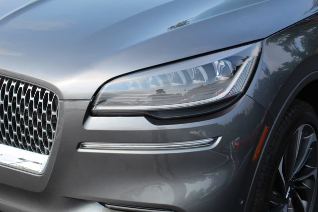 Used 2022 Lincoln Aviator Reserve w/ Equipment Group 201A AWD/4WD image 12