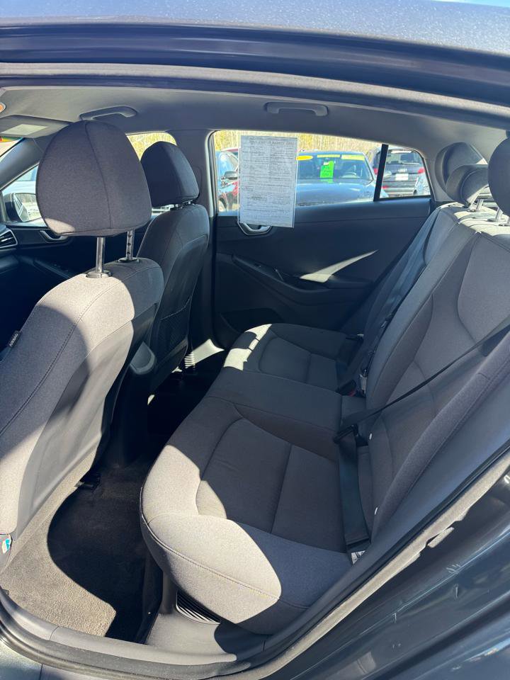 Used 2020 Hyundai Ioniq Blue image 14